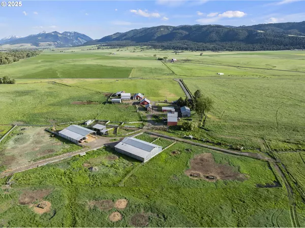 Wallowa, OR 97885,81703 E HIGHWAY 82