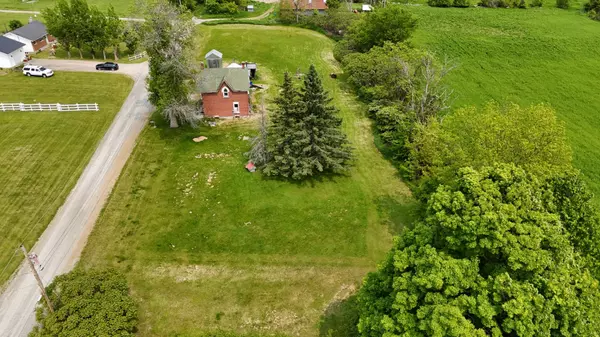 Tweed, ON K0K 3J0,326 Lynch RD