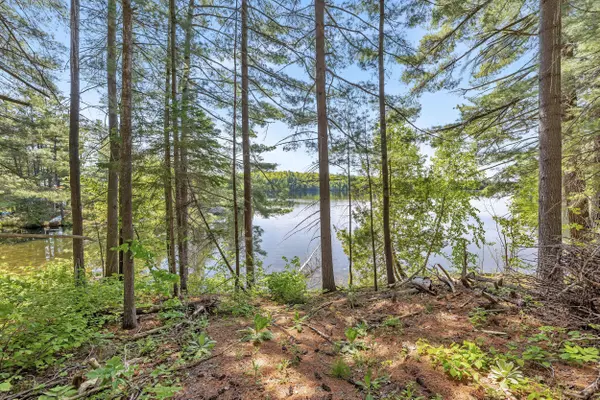 Lanark Highlands, ON K0A 1P0,1143 Wabalac RD