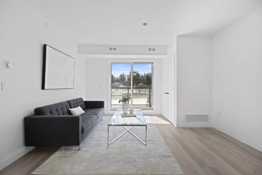 61 Orchard Park DR #204, Toronto E10, ON M1E 0C8