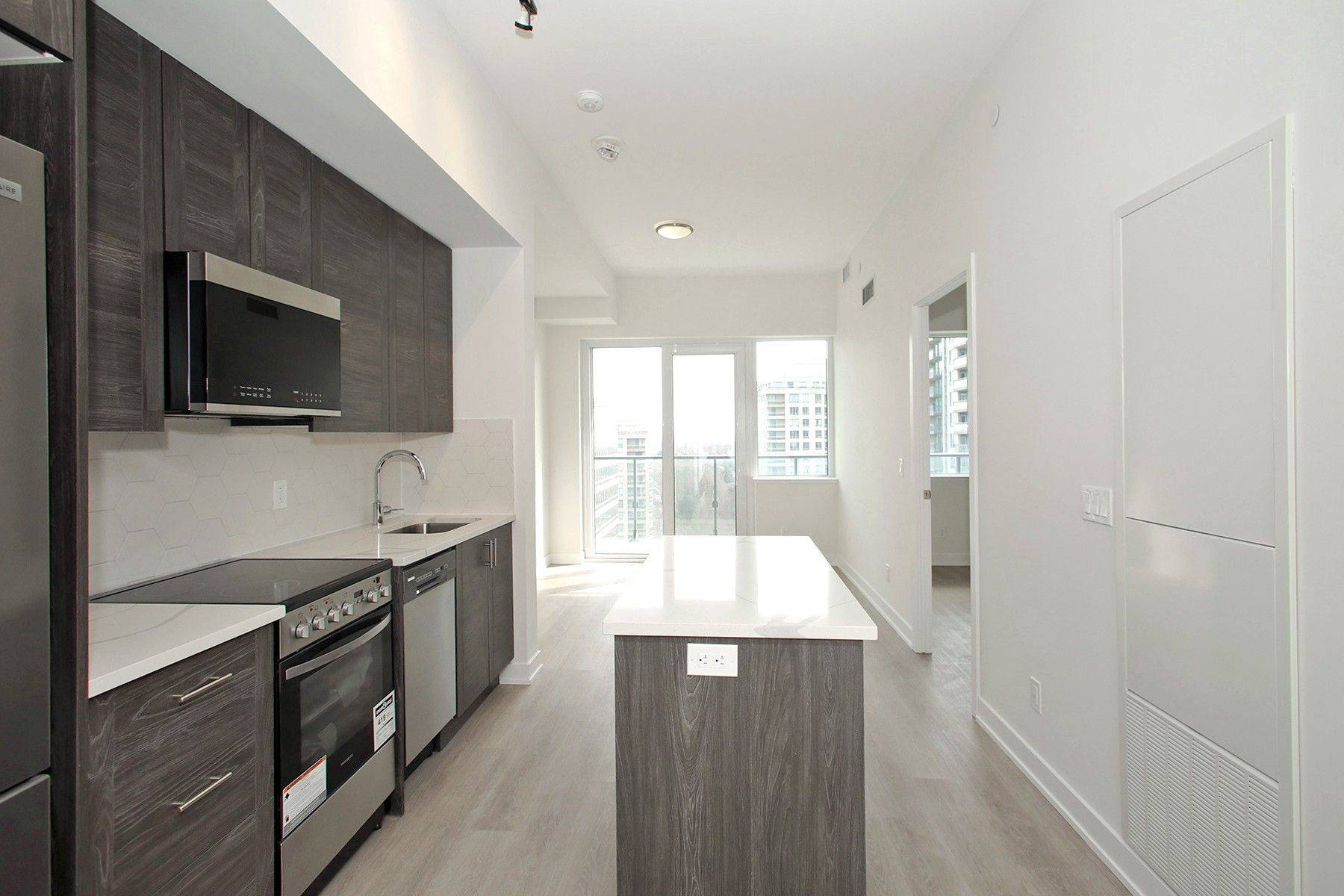 Toronto C07, ON M2N 0L7,15 Ellerslie AVE #1401