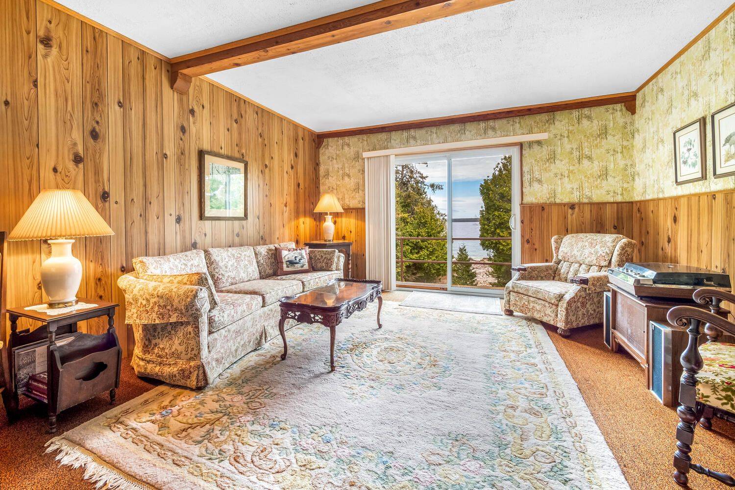 Northern Bruce Peninsula, ON N0H 2R0,85 Grant Watson DR