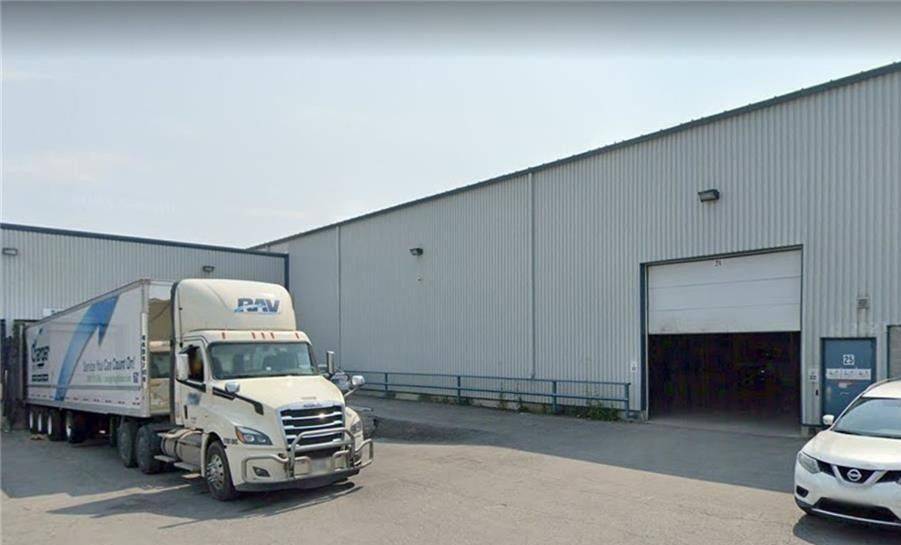 110 Bentley AVE #25, Country Place - Pineglen - Crestview And Area, ON K2E 6T9