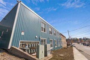 Cambridge, ON N1R 3Z7,58 Beverly ST