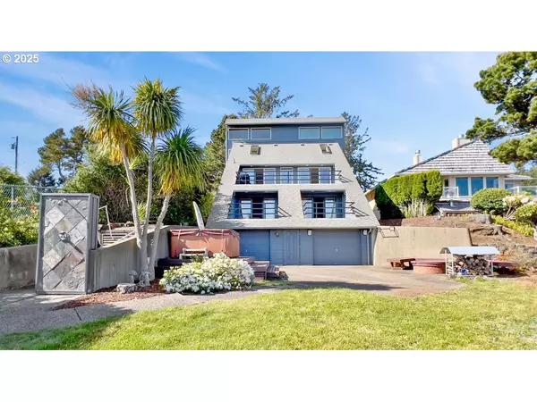 Lincoln City, OR 97367,2036 NE LAGOON LN