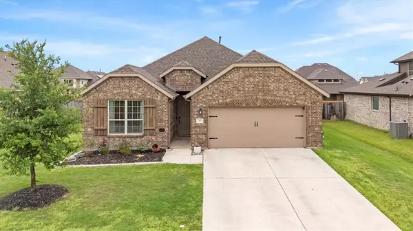 9 Pheasant Run,  Sanger,  TX 76266