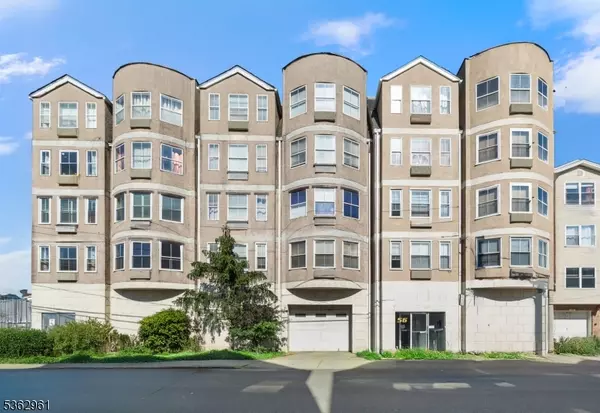 56 Ferguson St U2A #2A, Newark City, NJ 07105