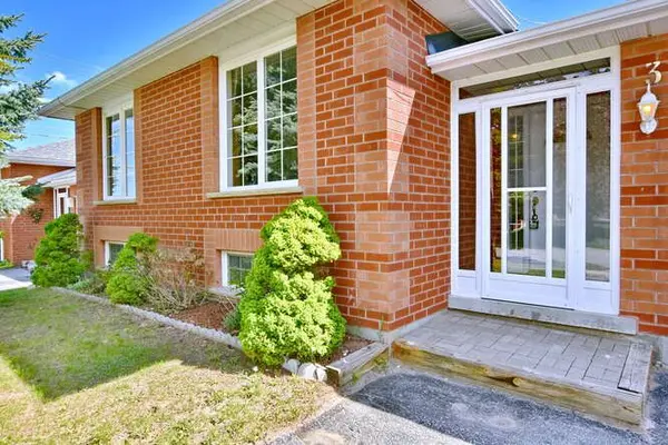 Barrie, ON L4N 6Y7,3 Mayfair DR