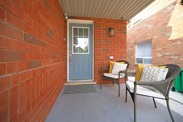 Brampton, ON L6S 0A5,119 Herdwick ST
