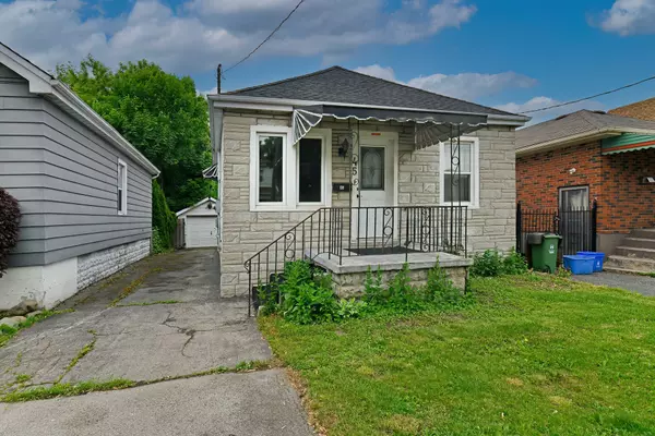 45 Wexford AVE N, Hamilton, ON L8H 4M2
