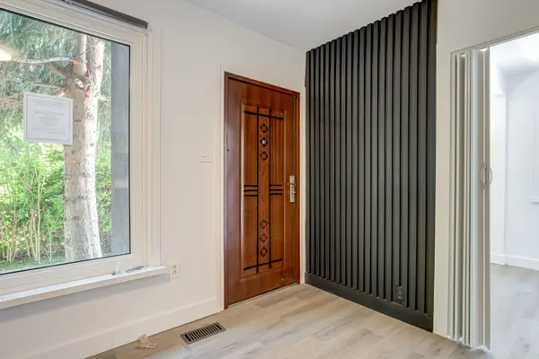 St. Catharines, ON L2R 1P3,9 Belfast CT