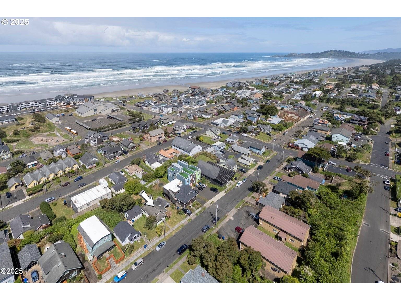 Newport, OR 97365,118 SW BROOK ST
