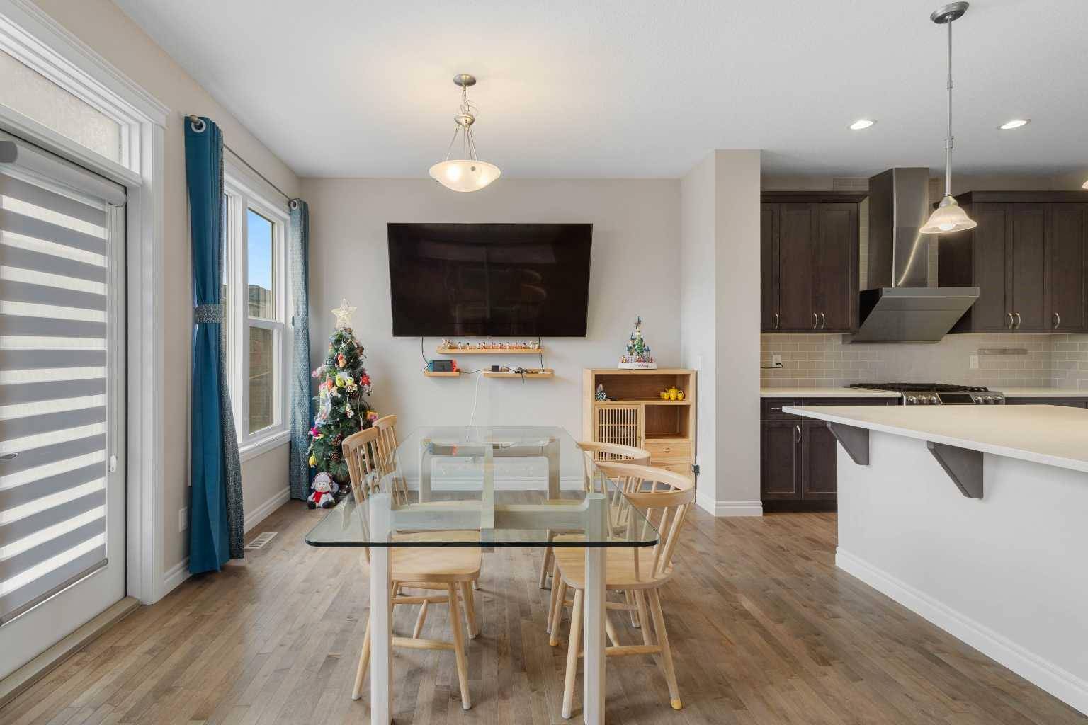Calgary, AB T3R 0Z5,62 Nolanhurst Rise NW