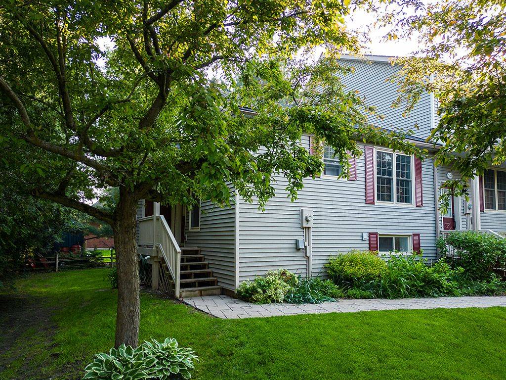 Blue Mountains, ON N0H 2P0,150 Victoria ST S #146