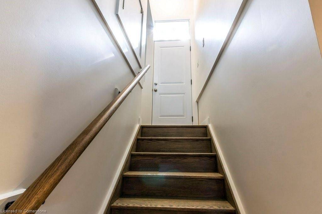 Hamilton, ON L9C 3M5,47 West 4th ST #2