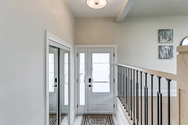 Toronto W10, ON M9W 2X5,7 Brookmere RD