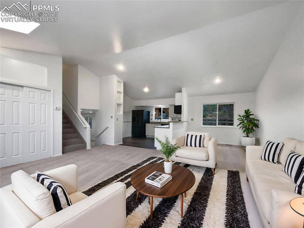 Colorado Springs, CO 80907,1165 Valkenburg DR