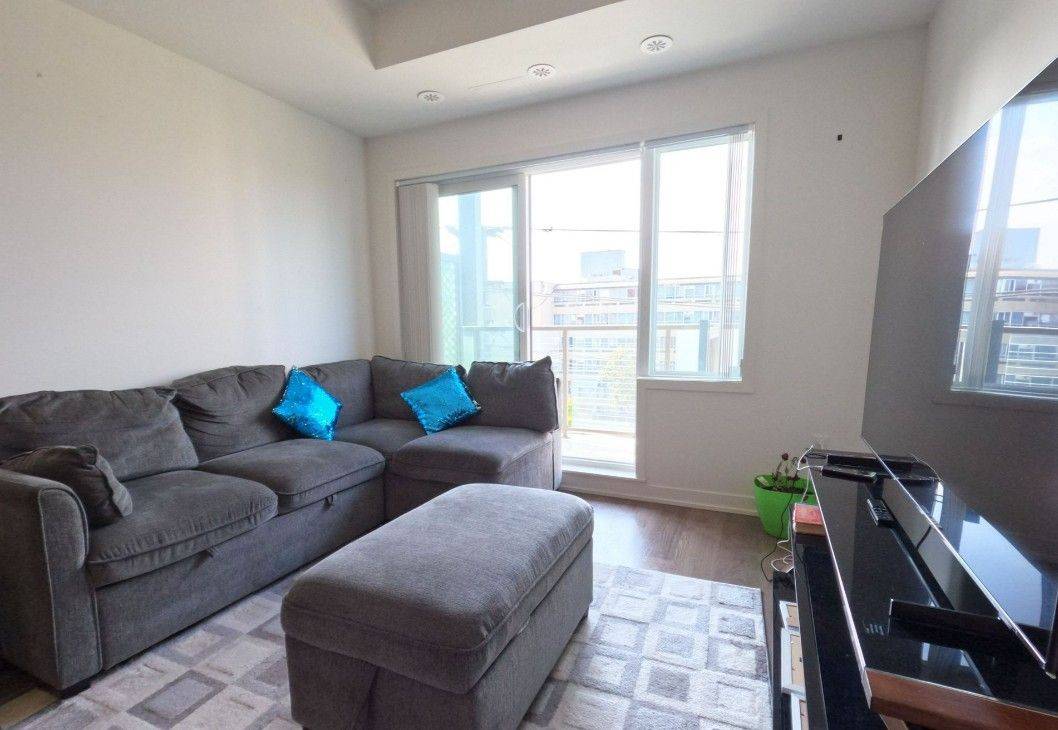 Toronto E11, ON M1B 0C9,5131 Sheppard AVE E #401