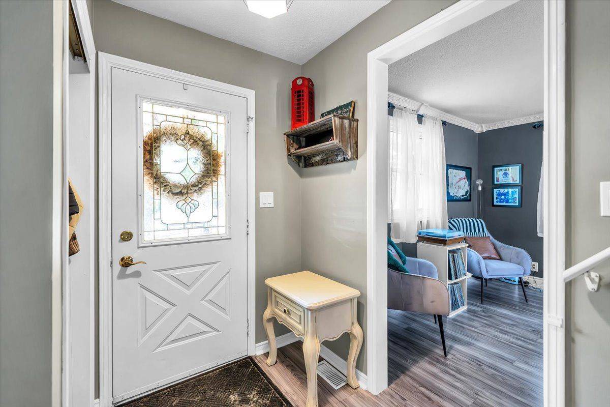 Clarington, ON L1E 2L8,1726 Nash RD