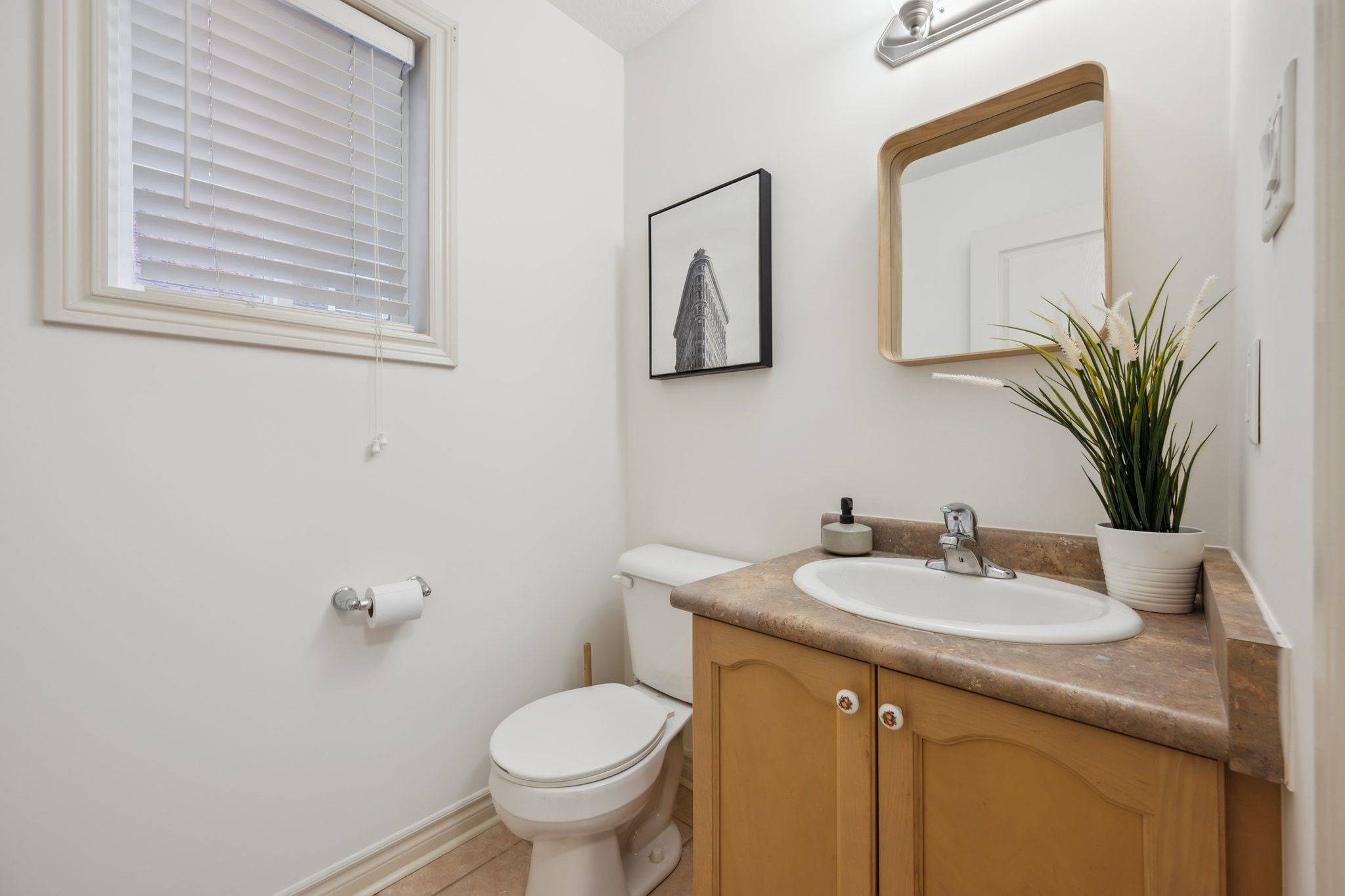 Guelph, ON N1L 0C2,19 Pearson ST