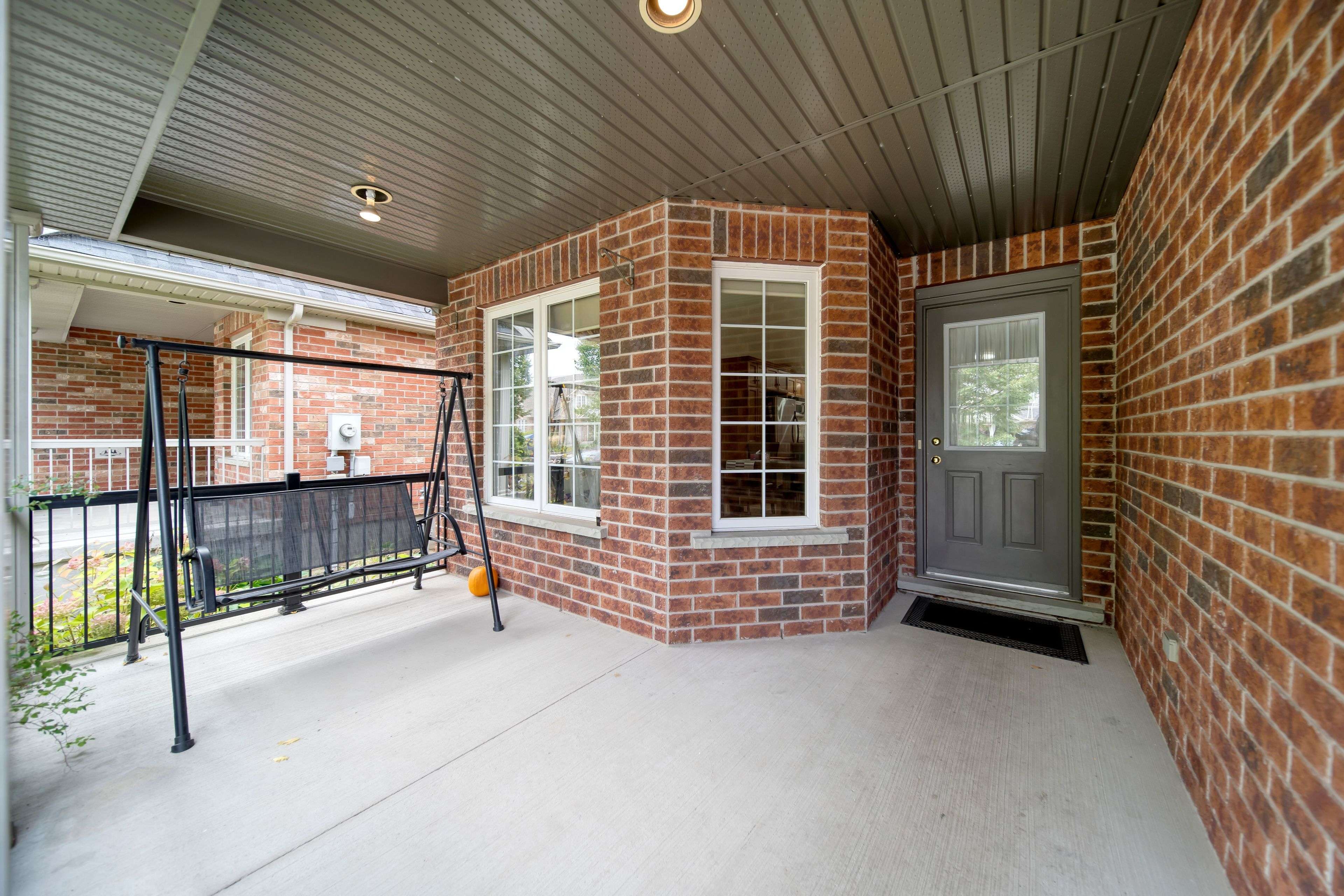 Guelph, ON N1L 1R8,93 Lynch CIR