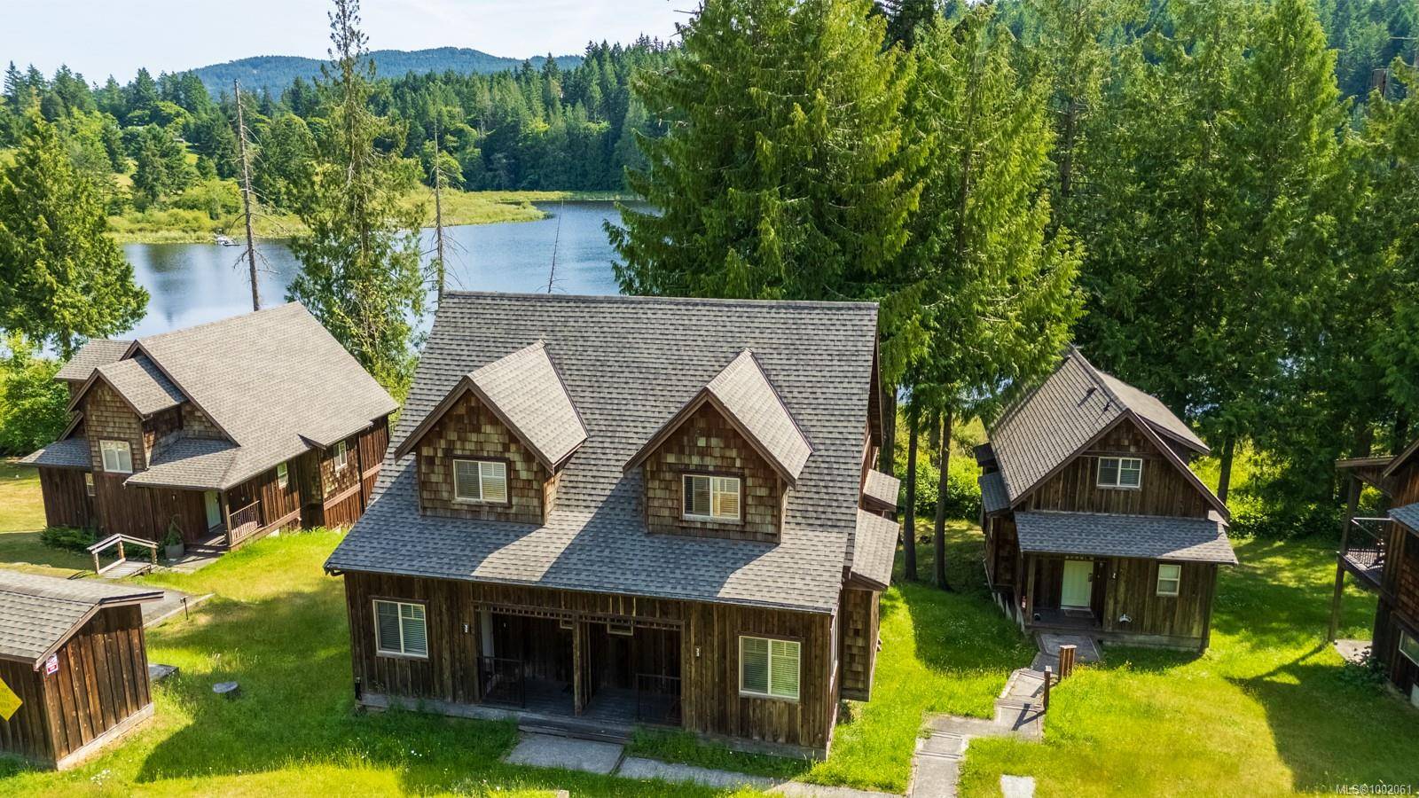 Salt Spring, BC V8K 1P7,315 Robinson Rd #33