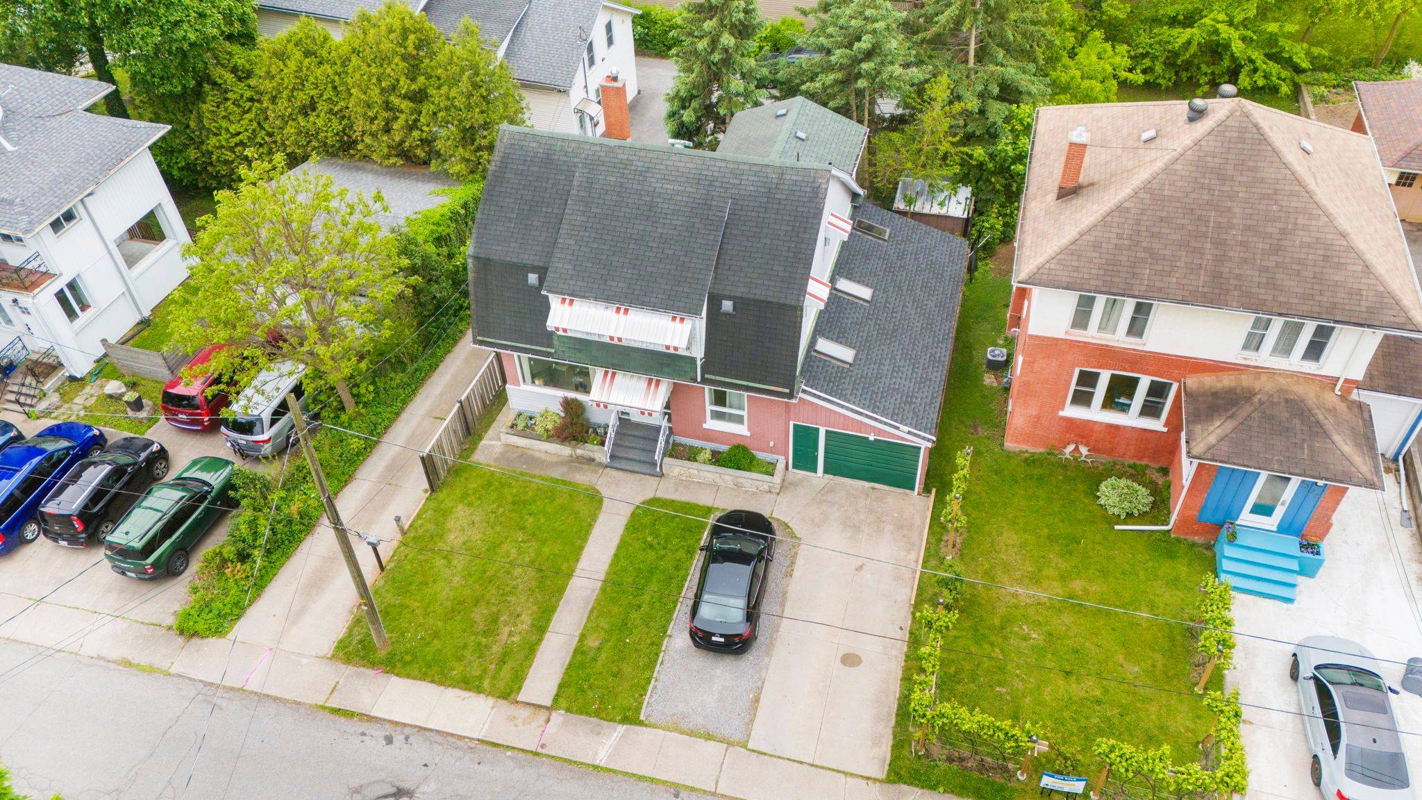 4310 BAMPFIELD ST, Niagara Falls, ON L2E 1G8