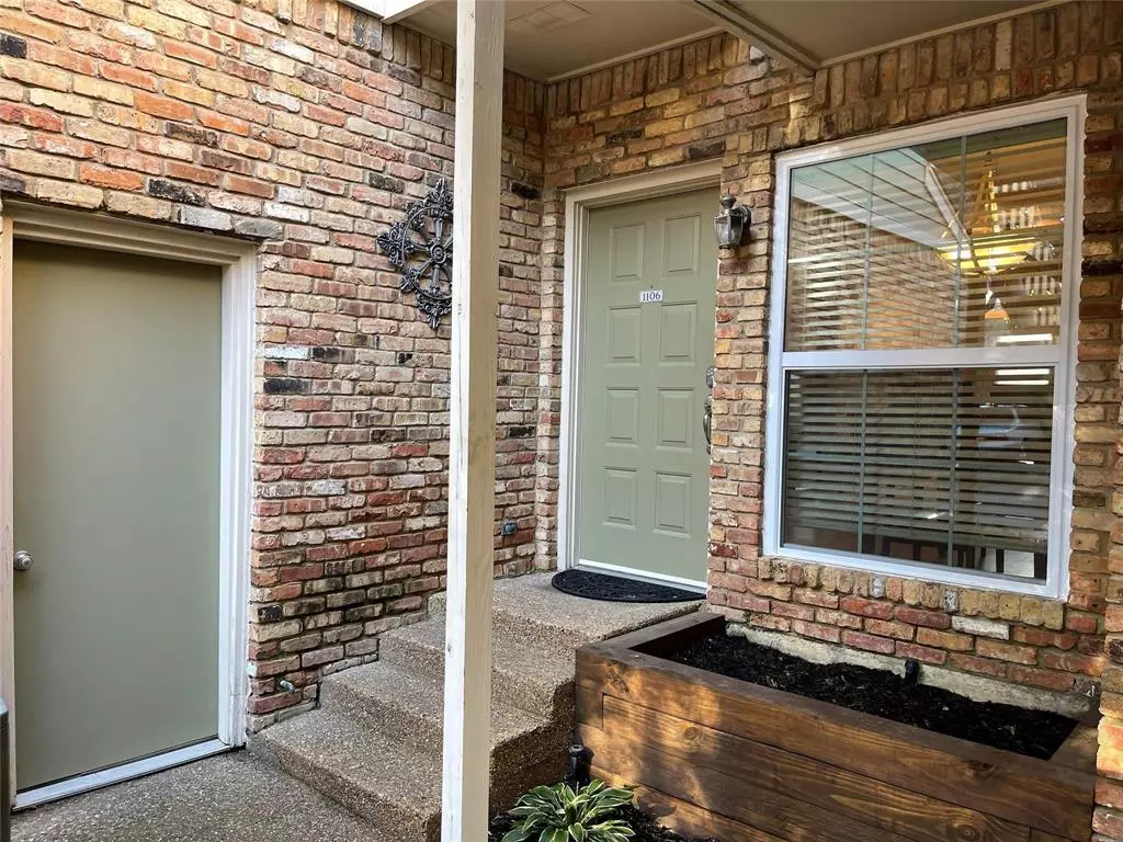 Dallas, TX 75214,7151 Gaston Avenue #1106