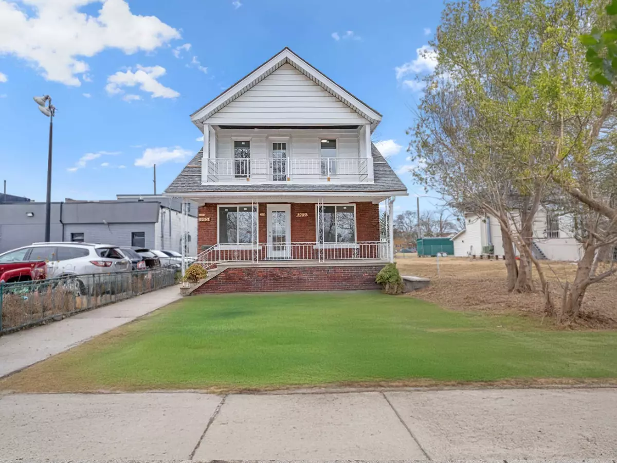 Windsor, ON N8X 4L6,1289-91 Langlois AVE