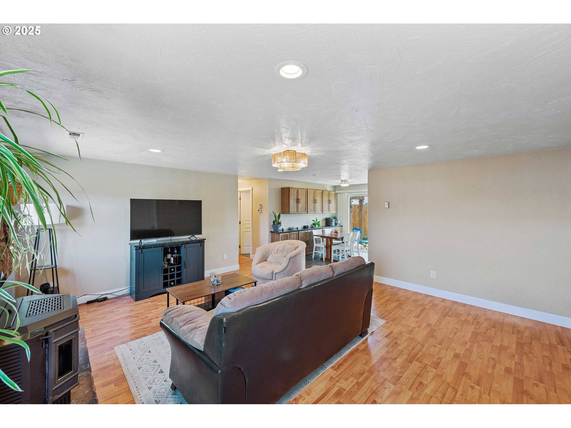 Coos Bay, OR 97420,1065 FENWICK ST
