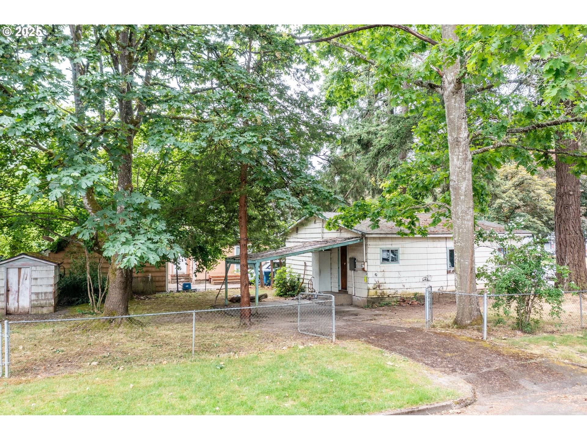 Salem, OR 97304,274 Senate ST NW