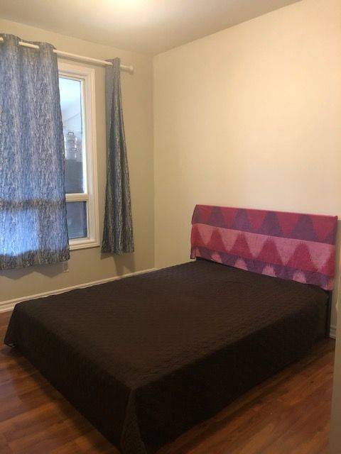 Toronto E01, ON M4M 2Y2,49 Marjory AVE #Main