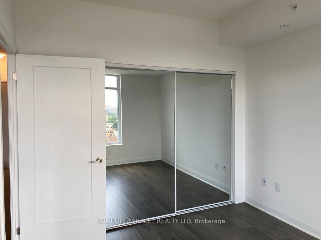Toronto E05, ON M1T 0B7,3220 Sheppard AVE E #1005