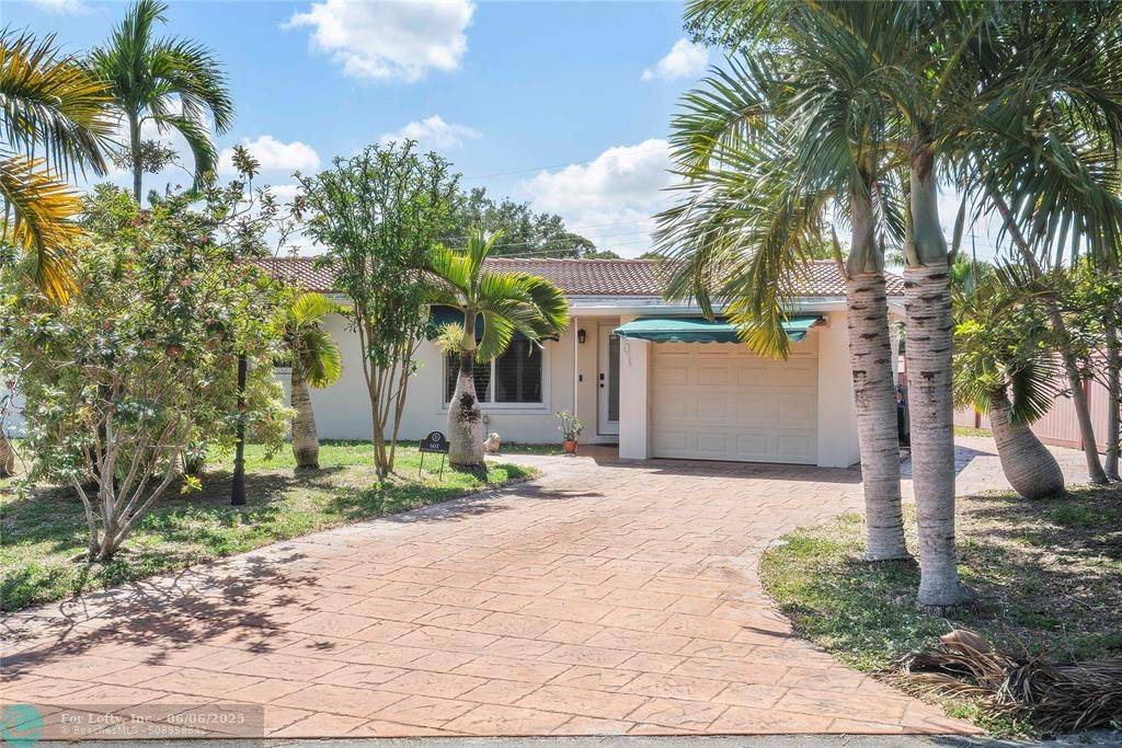 Pompano Beach, FL 33060,601 SE 2nd Terrace