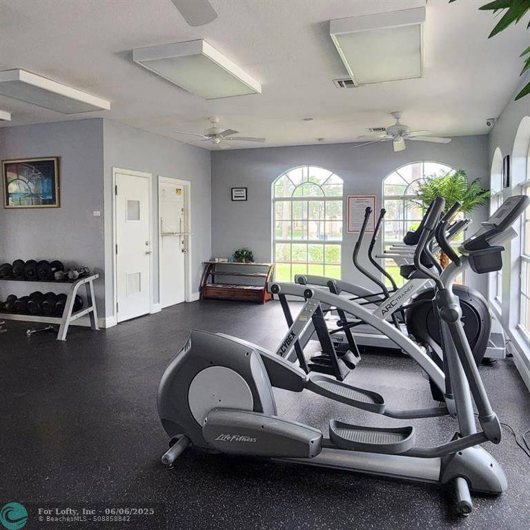 Hollywood, FL 33025,2577 SW 83rd Ter