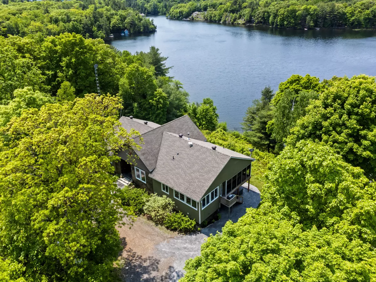 Rideau Lakes, ON K0G 1E0,32 Forest Breeze LN