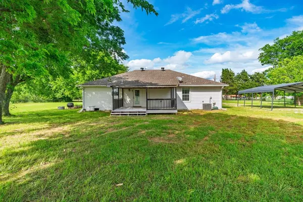 Royse City, TX 75189,8082 County Road 2578