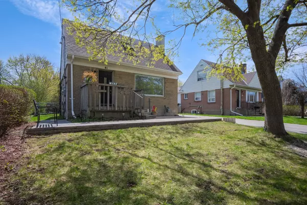 Brampton, ON L6V 1J1,41 McCaul ST