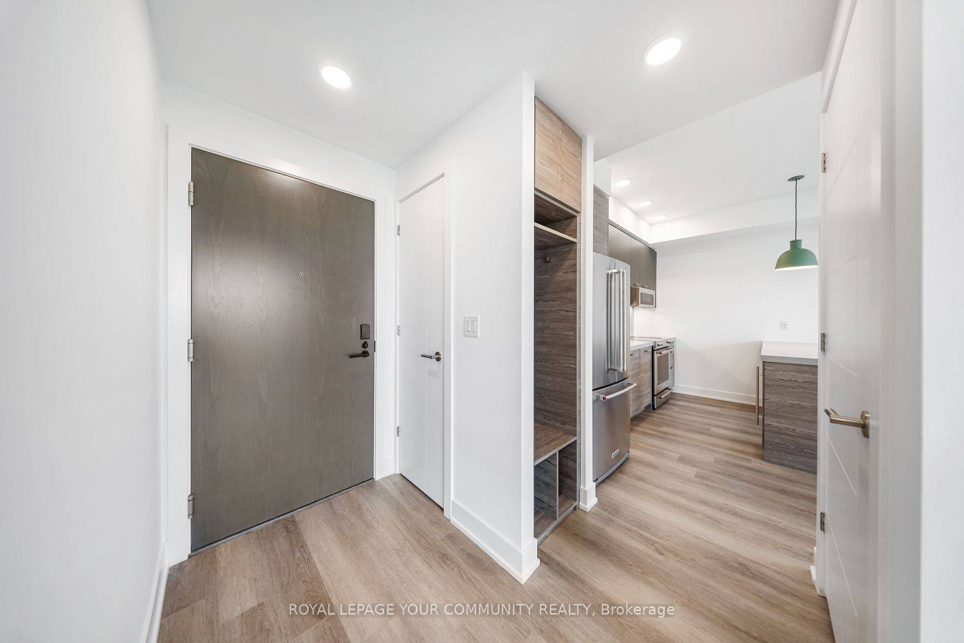Toronto C01, ON M5S 0E4,484 Spadina AVE #810