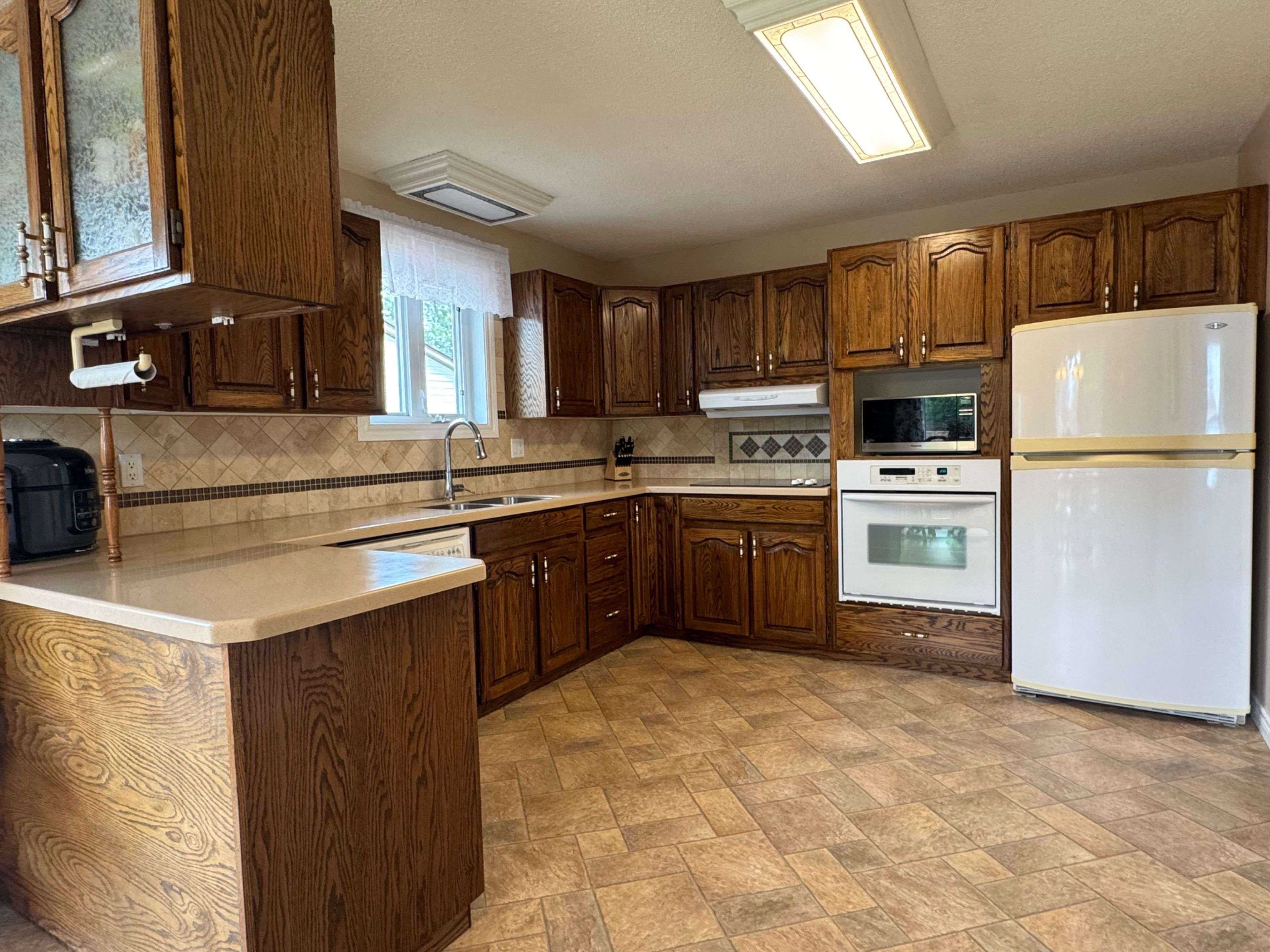 Timmins, ON P0N 1K0,159 Eric CRES
