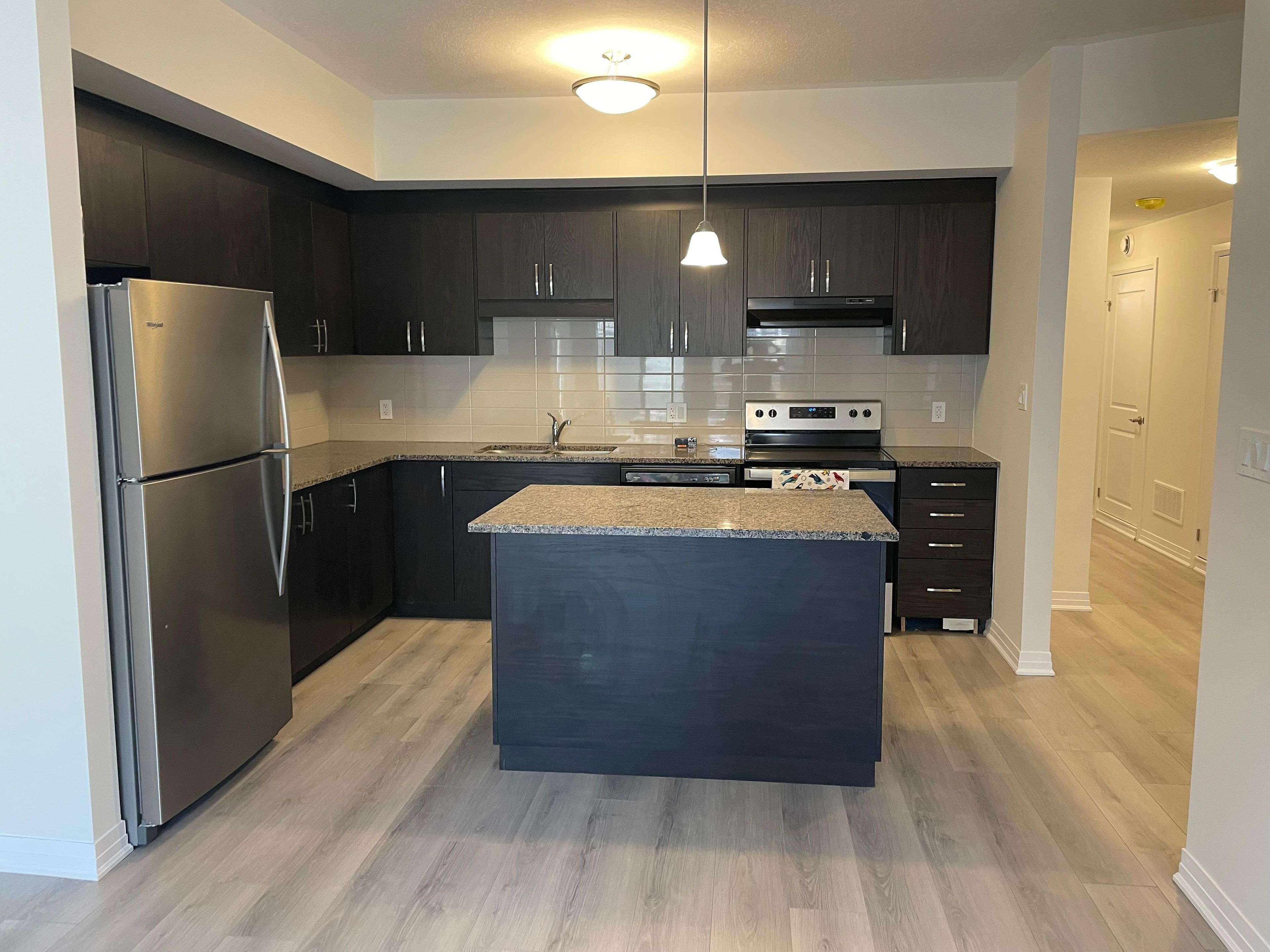 Cambridge, ON N1R 0E2,25 ISHERWOOD AVE #117