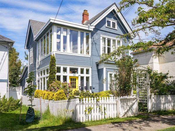 50 South Turner St, Victoria, BC V8V 2J7