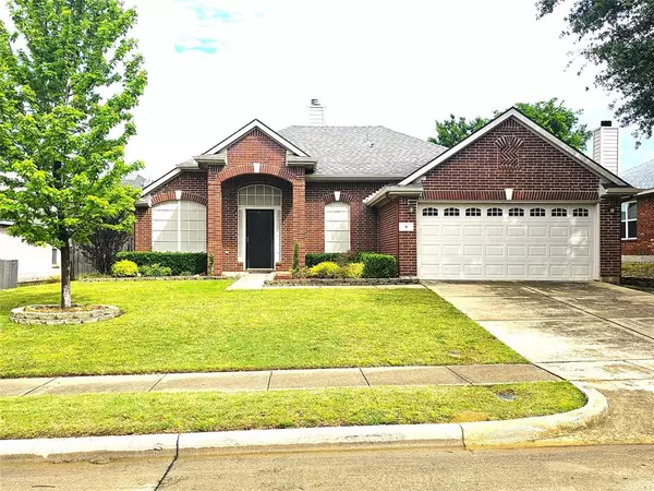 9 Chatham Court,  Mansfield,  TX 76063