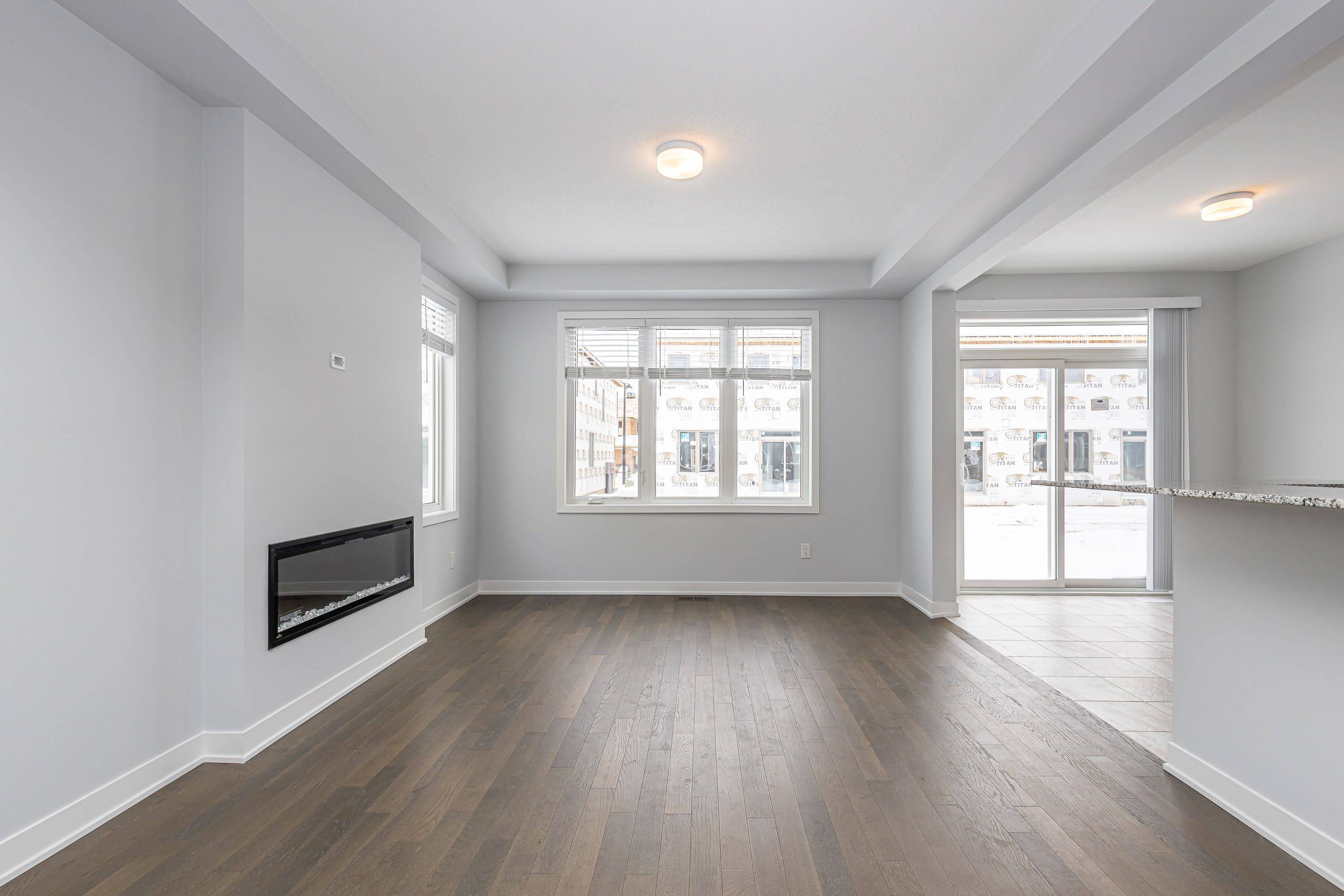 Barrhaven, ON K2J 7E3,210 Ormiston CRES