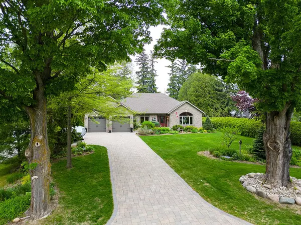 Meaford, ON N4L 1L9,515 Ridge RD