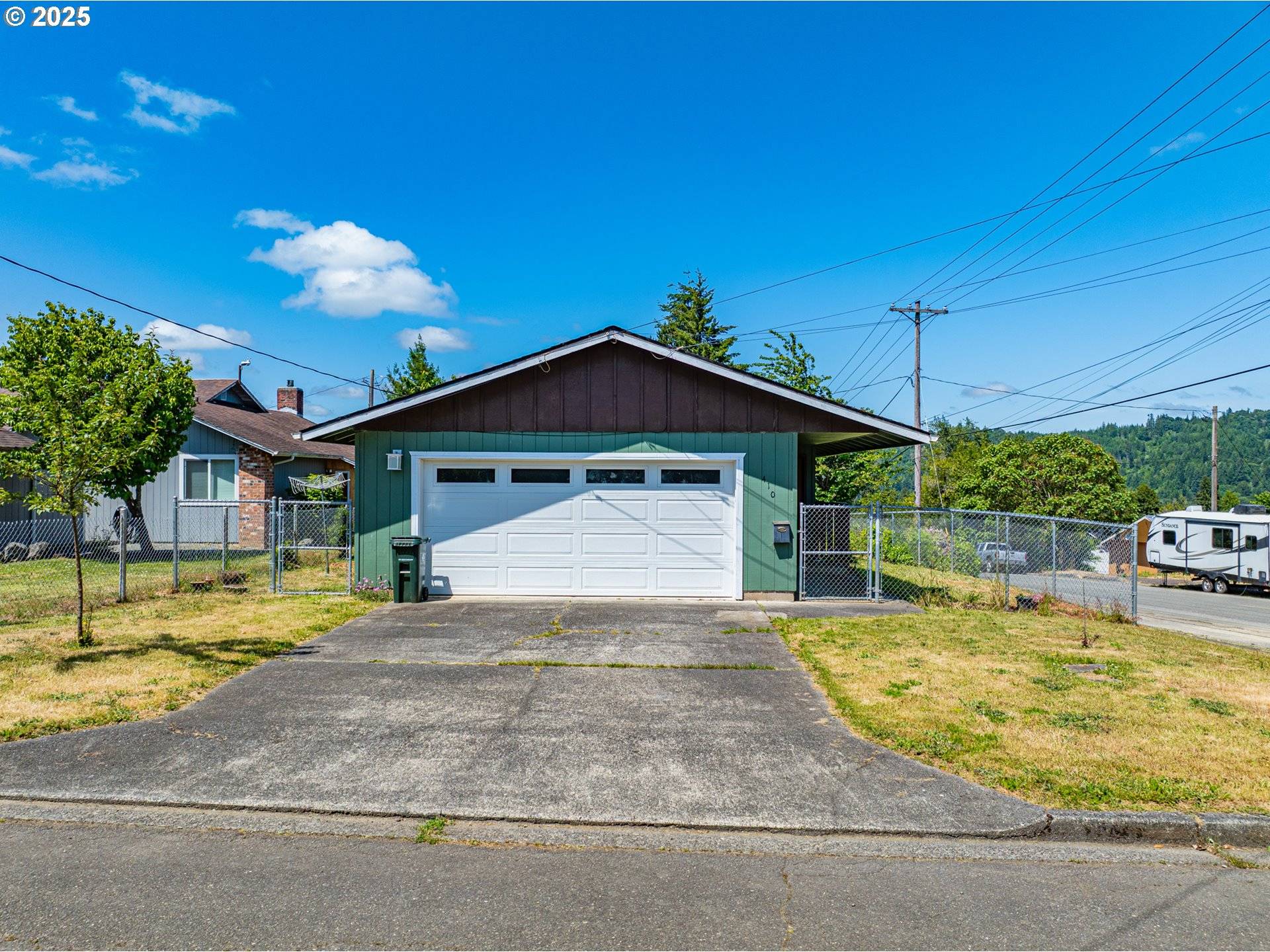 Myrtle Point, OR 97458,410 BENDER ST