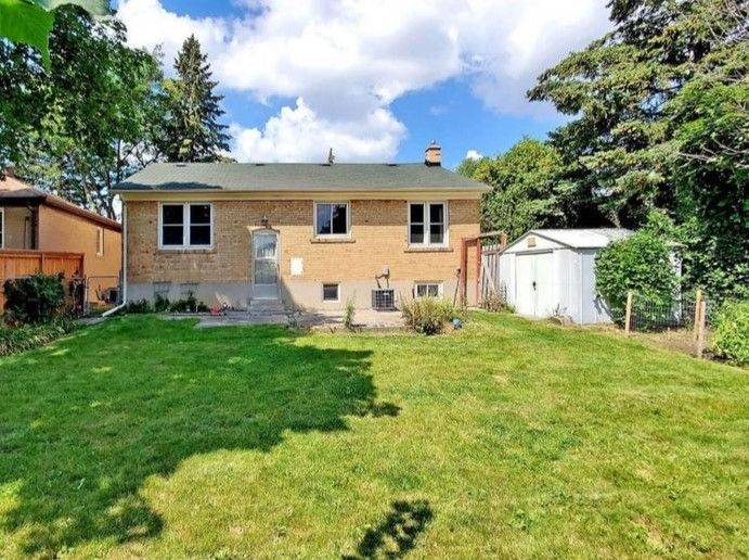 Richmond Hill, ON L4C 1R6,440 Paliser CRES N #Basement