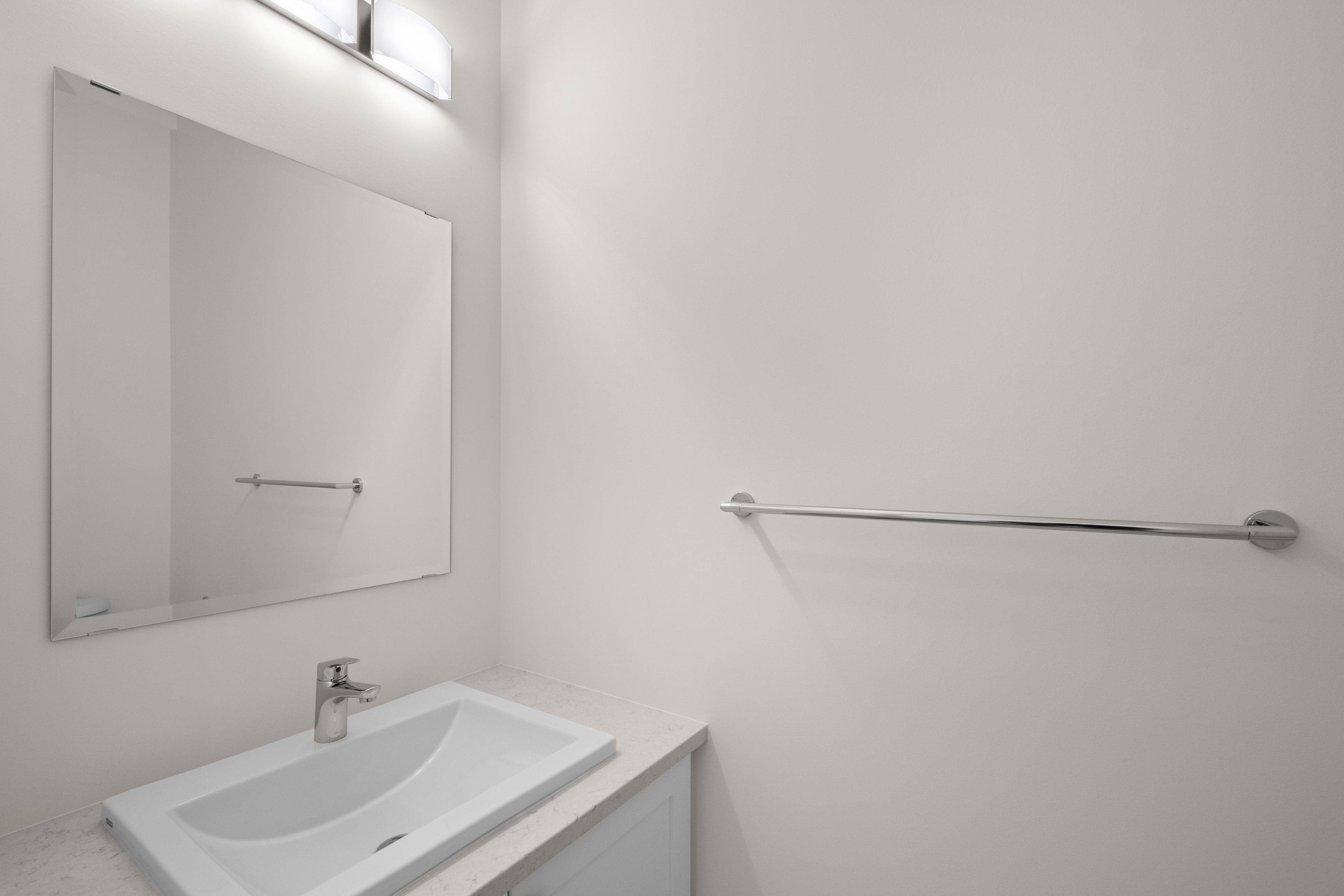 Kingston, ON K7P 0V6,416 BUCKTHORN DR