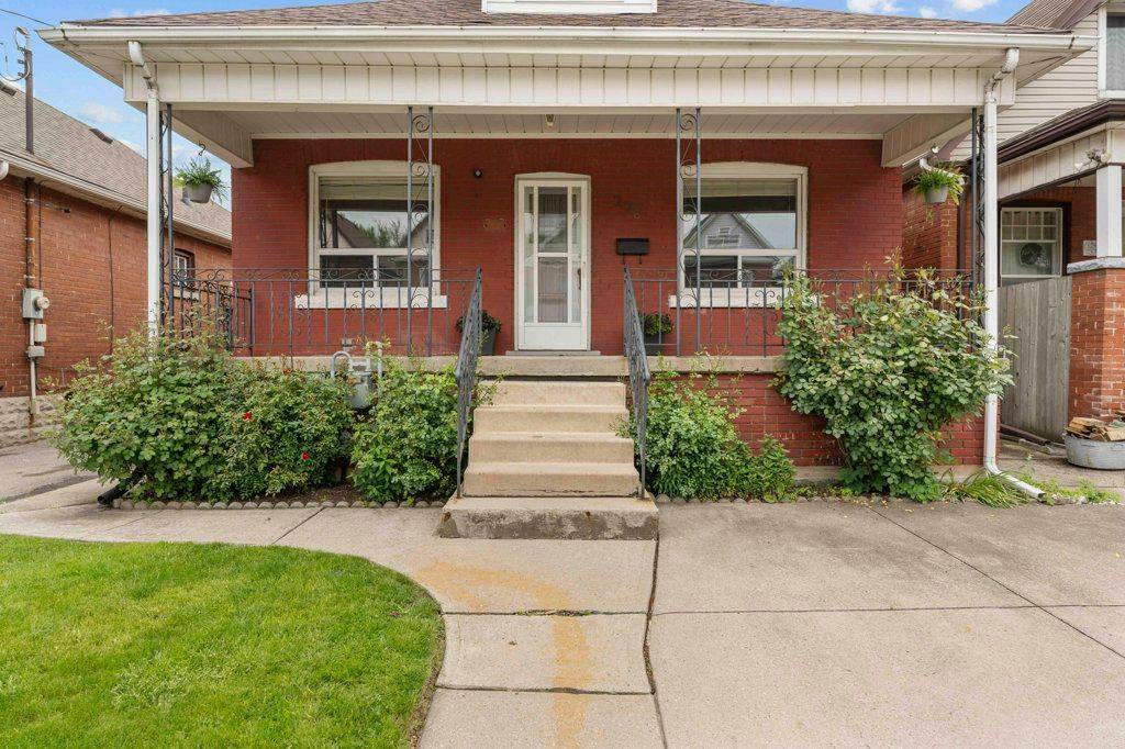 Hamilton, ON L8L 7S3,276 Balmoral AVE N