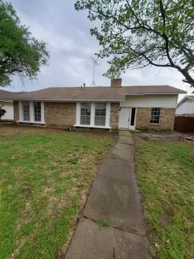 Carrollton, TX 75007,2210 Greenvalley Drive
